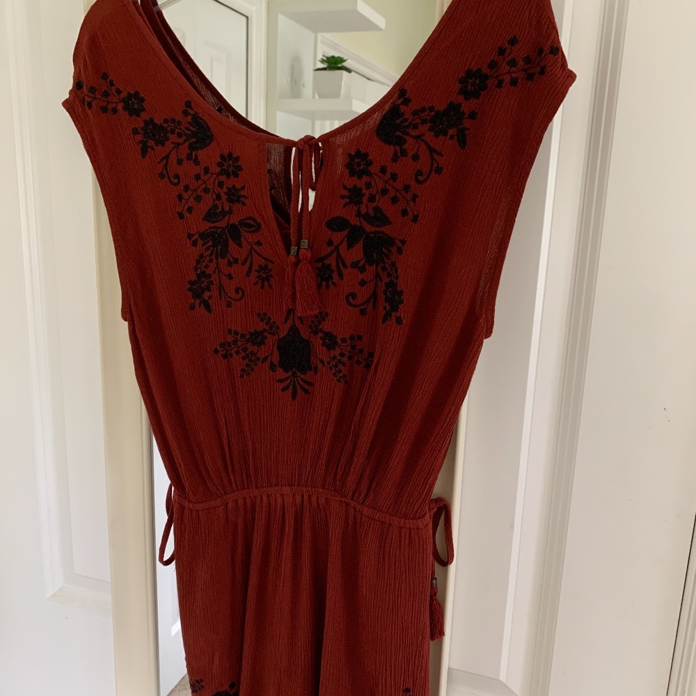 Romper - Picture 2 of 3